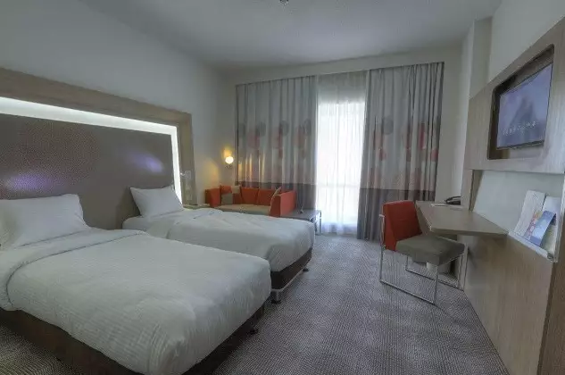 Alibaba https://cdn.alibaba.ir/ostorage/hotel-accommodation-images/6857bc9dac13a7ed0d84df29_تویین 3.webp